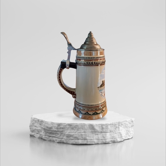 Beautiful Vintage handmade painting Beer tankard Made from Porcelain - Picture 2 of 6